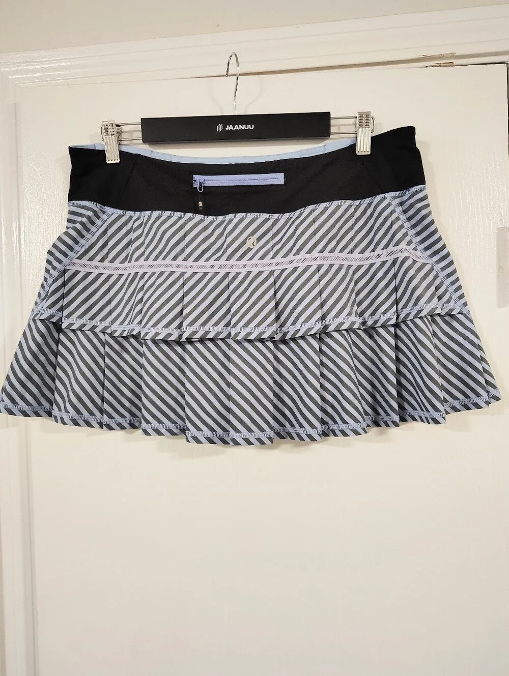 Lululemon Run: Pace Setter Skirt Stripe Black & Polar Haze Women's 10 Pickleball